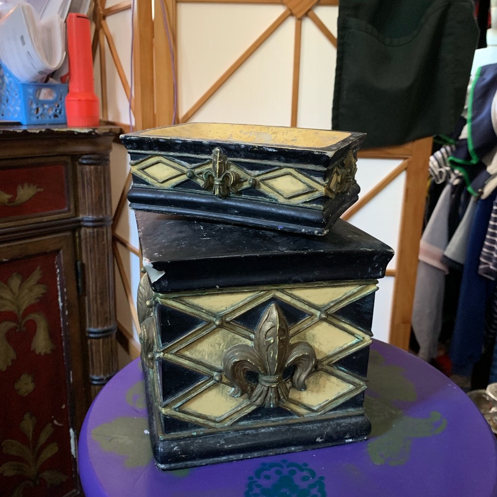 Saints themed toiletries set